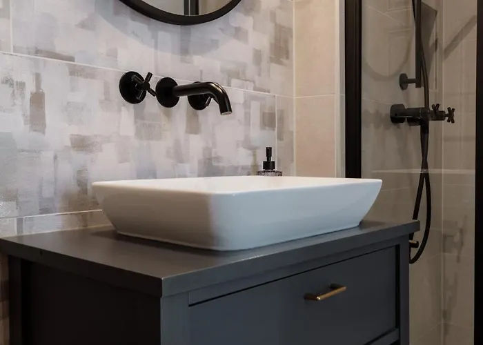 Main Square Apartment